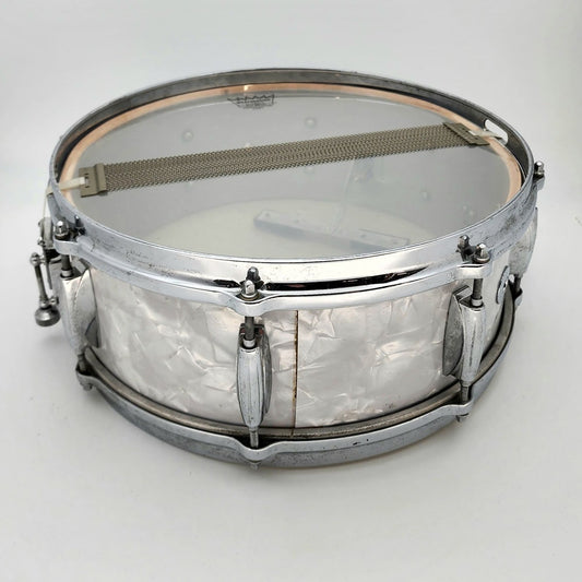 Used Vintage Gretsch Round Badge '60s Snare Drum 14x5.5 White Marine Pearl - Drum Center Of Portsmouth