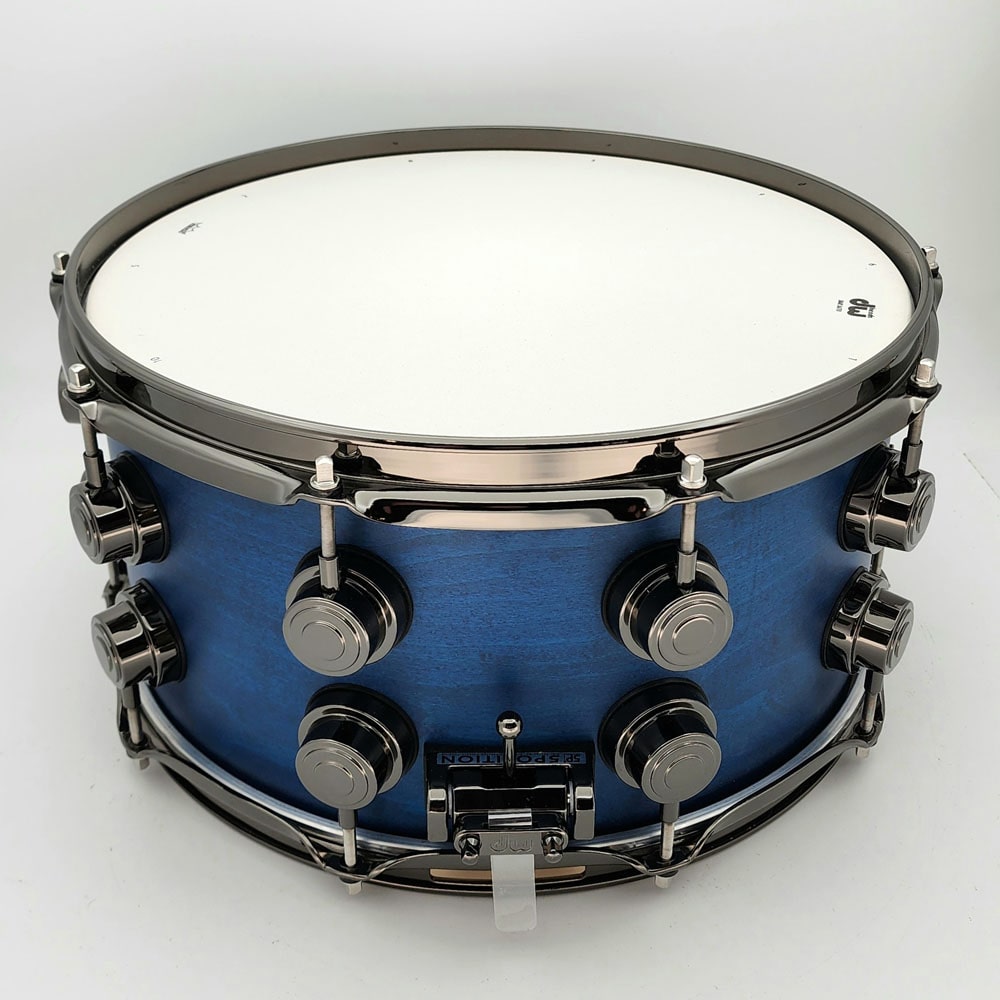 Used DW Collectors 14x7 Snare Drum Azure Oil w/Black Nickel Hardware - Excellent - Drum Center Of Portsmouth