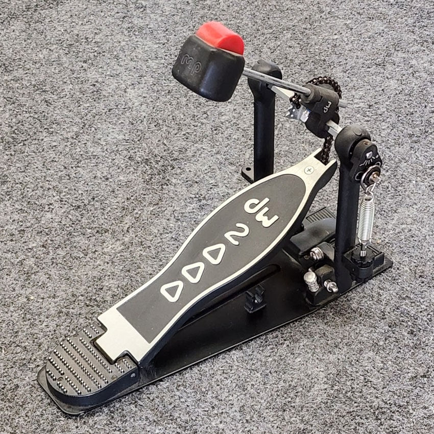 Used DW 2000 Single Chain Single Bass Drum Pedal - Good - Drum Center Of Portsmouth