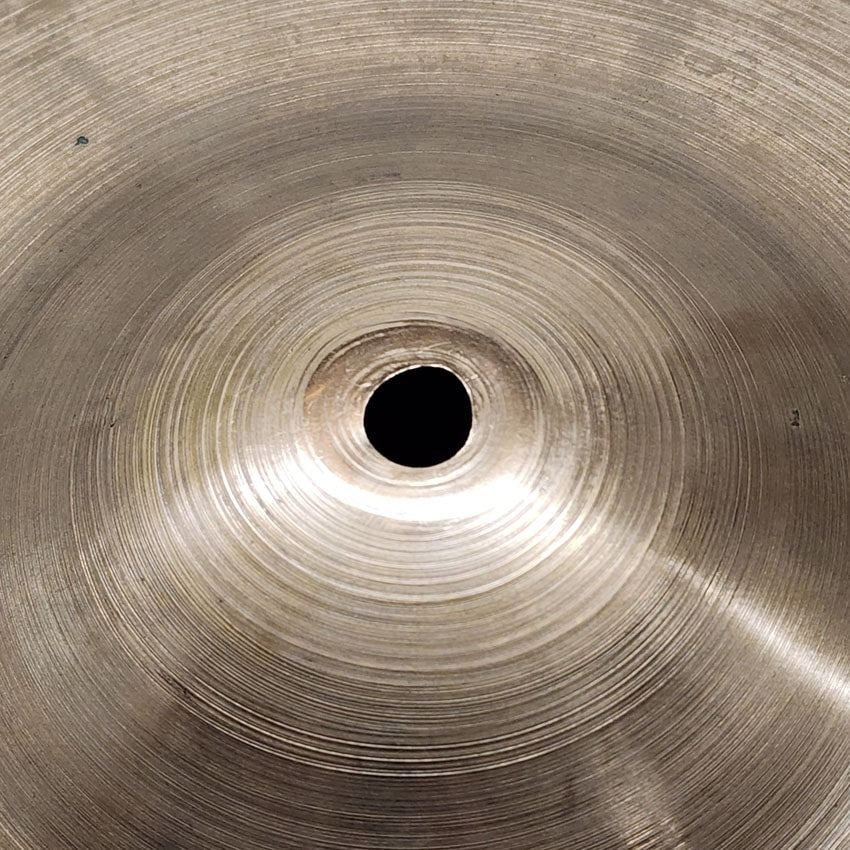 Used Vintage Zildjian A Crash Cymbal 18" 1438 grams - Good - Drum Center Of Portsmouth