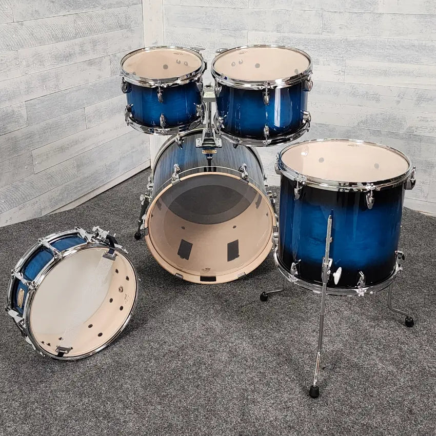 Used Yamaha Stage Custom 5pc Drum Set Deep Blue Sunburst - Very Good - Drum Center Of Portsmouth