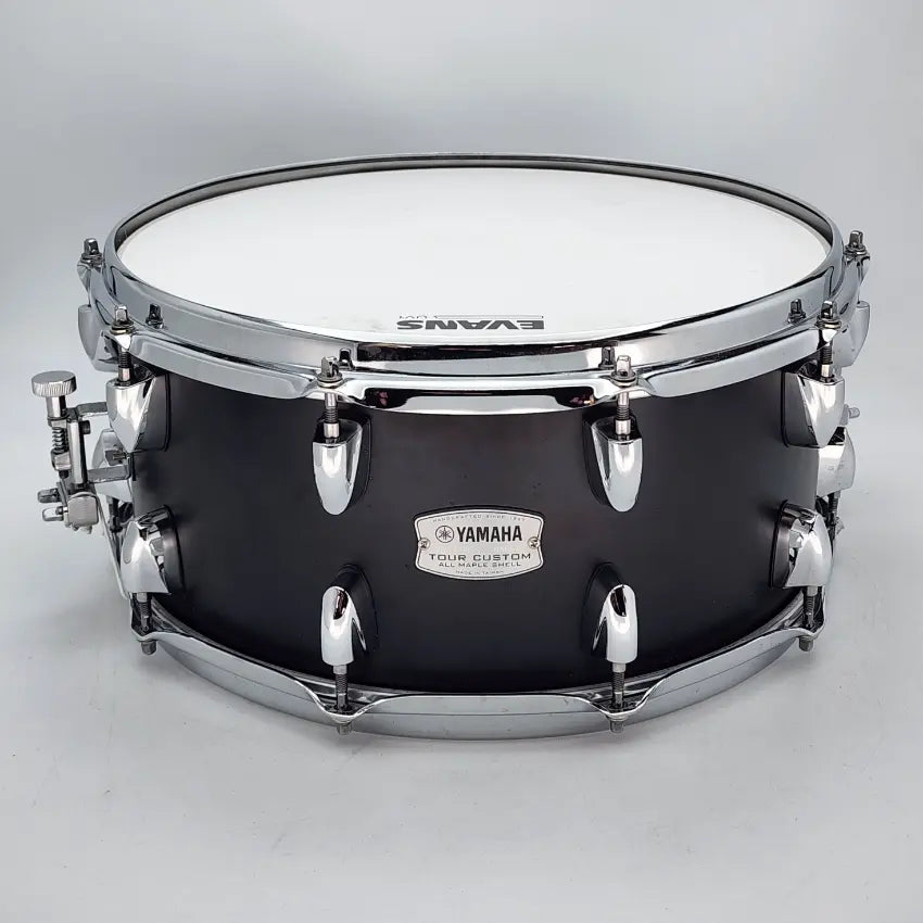 Used Yamaha Tour Custom Snare Drum 14x6.5 Licorice Satin - Very Good - Drum Center Of Portsmouth