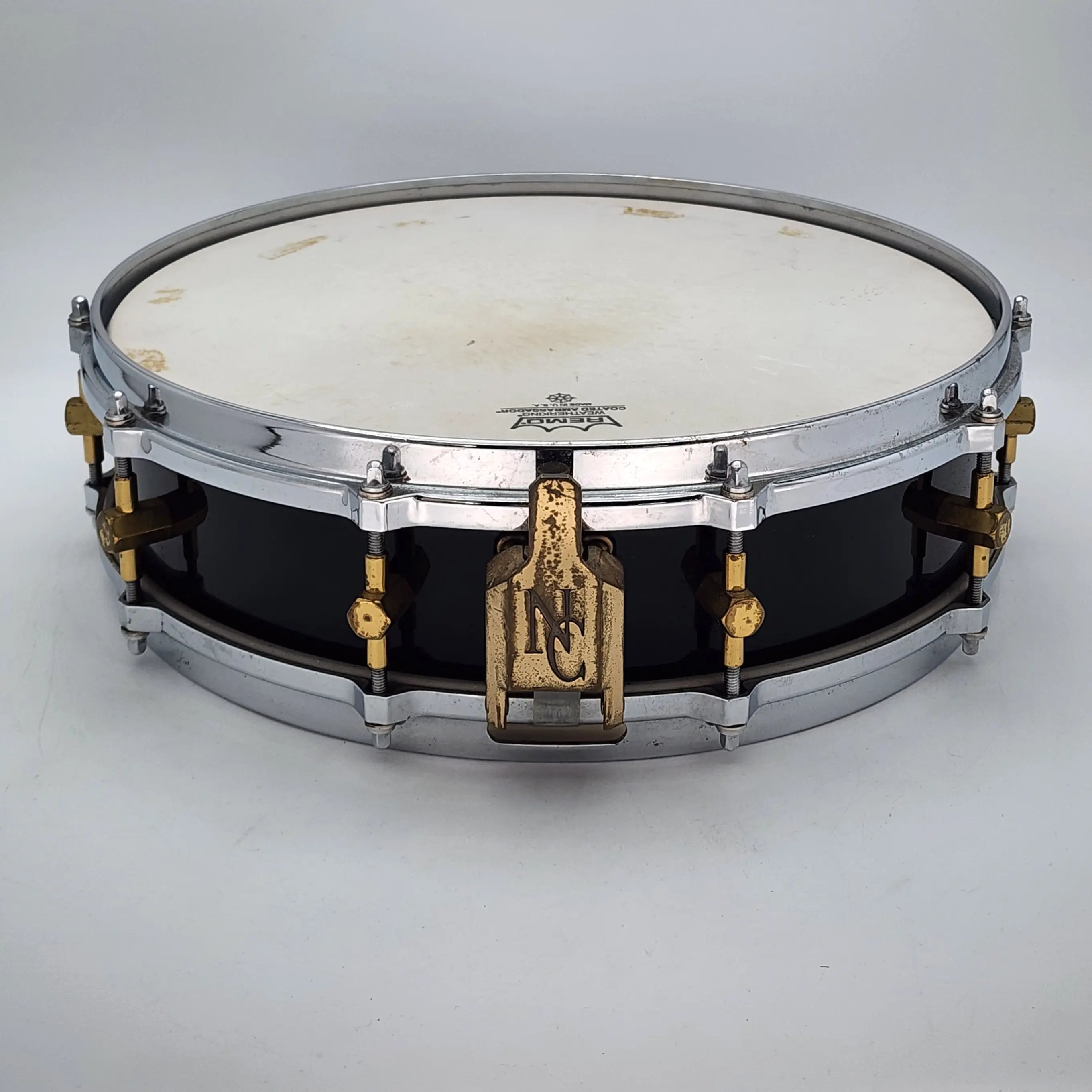 Used Noble & Cooley Solid Shell Classic Maple Snare Drum 14x3 7/8 Black - Fair - Drum Center Of Portsmouth
