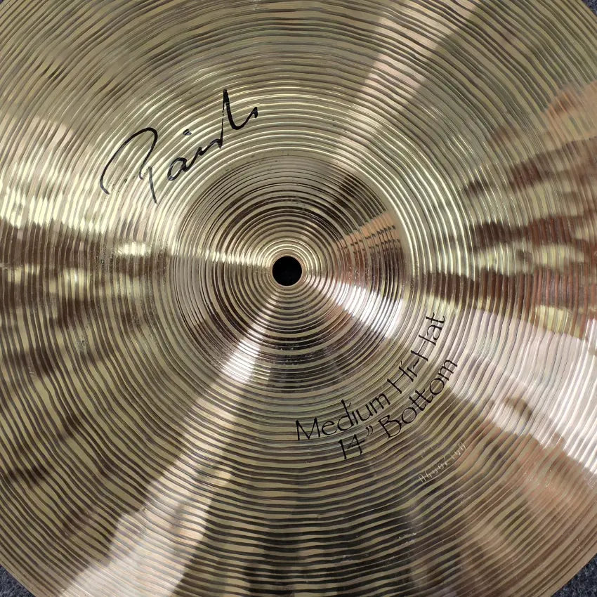 Used Paiste Signature Medium Hi Hat Cymbals 14" - Good - Drum Center Of Portsmouth