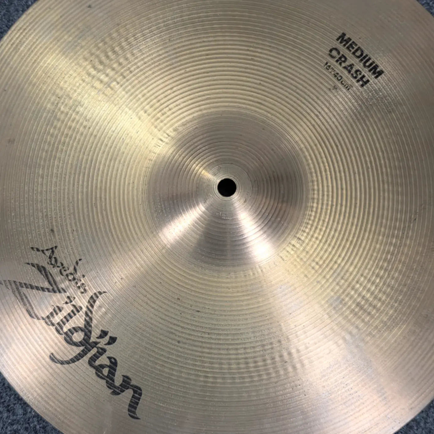 Used Zildjian A Medium Crash Cymbal 16" - Good - Drum Center Of Portsmouth