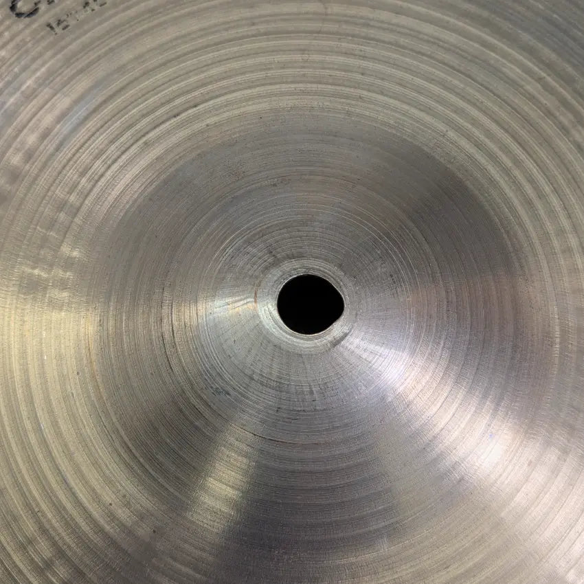 Used Zildjian A Medium Crash Cymbal 16" (keyholed) - Good - Drum Center Of Portsmouth