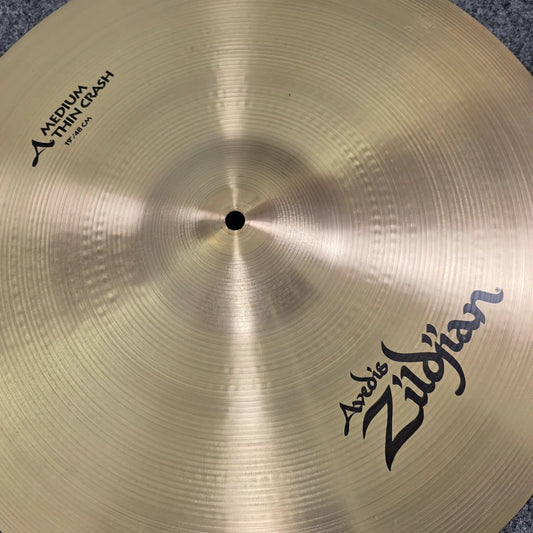 Used Zildjian A Medium Thin Crash Cymbal 19" - Very Good - Drum Center Of Portsmouth