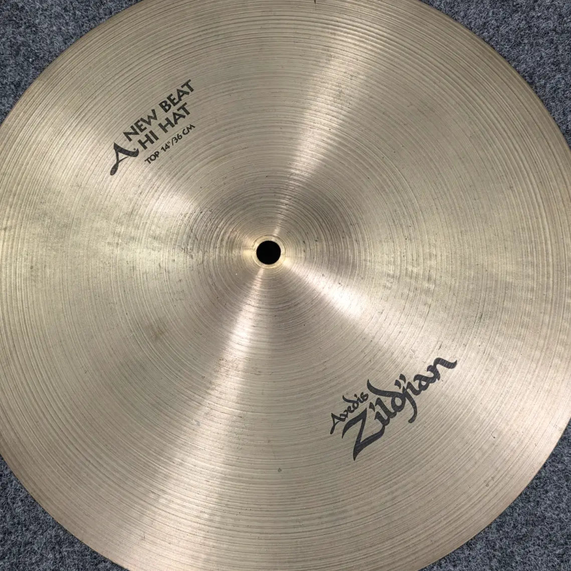 Used Zildjian A New Beat Hi Hat Cymbals 14" - Good - Drum Center Of Portsmouth