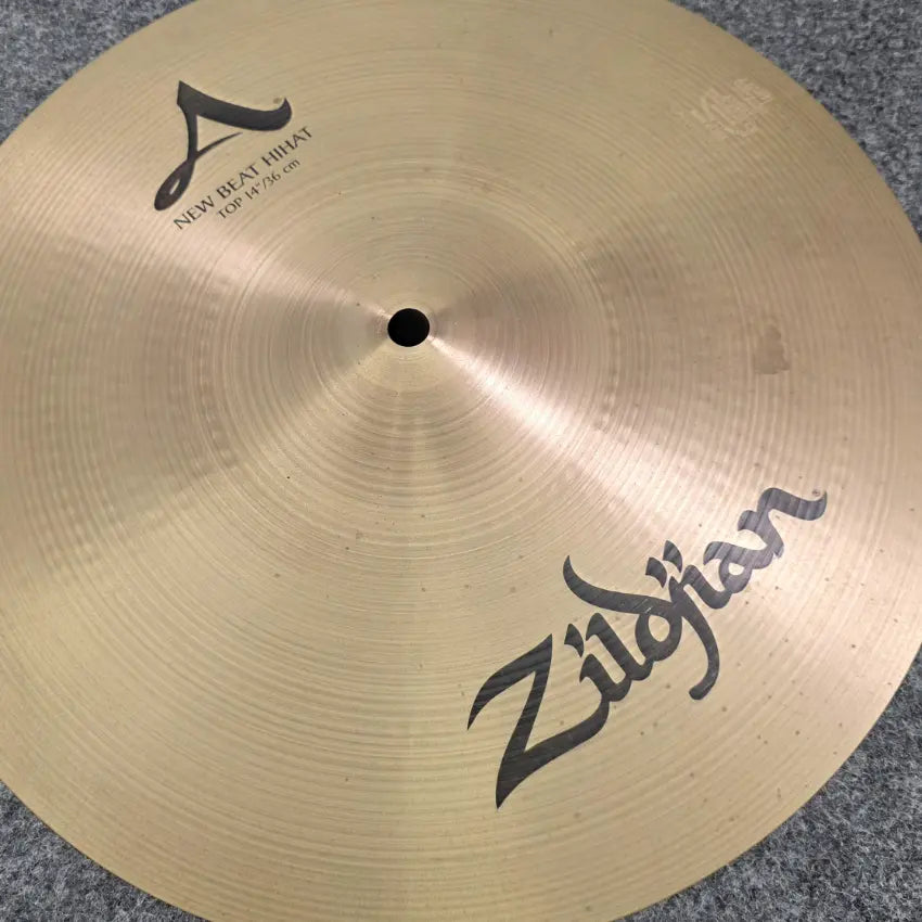 Used Zildjian A New Beat Hi Hat Cymbals 14" - Very Good - Drum Center Of Portsmouth