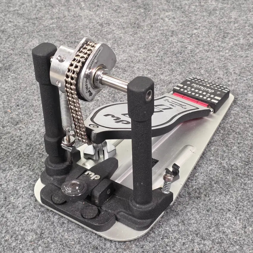 Used DW 9000 Single Bass Drum Pedal - Good - Drum Center Of Portsmouth