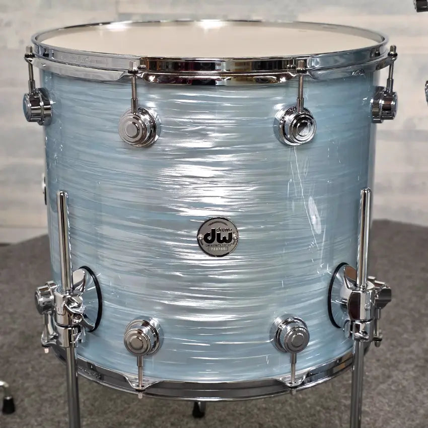 Used DW Collectors VLT 333 Maple 7pc Drum Set Pale Blue Oyster - Very Good - Drum Center Of Portsmouth