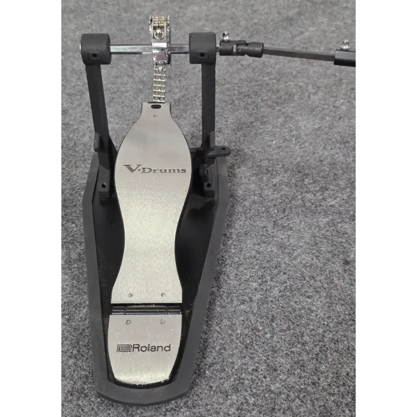 Used Roland RDH-102A Double Bass Drum Pedal - Good - Drum Center Of Portsmouth