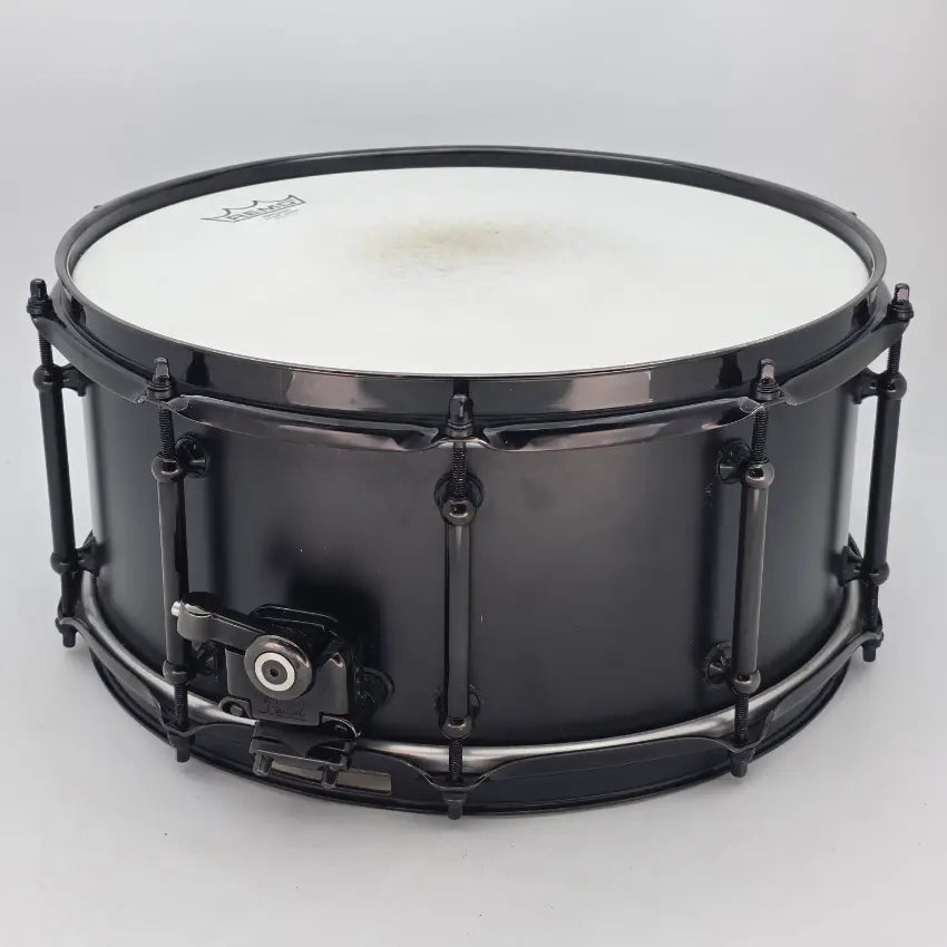 Used Pearl UltraCast 3mm Cast Aluminum Snare Drum 14x6.5 - Excellent - Drum Center Of Portsmouth