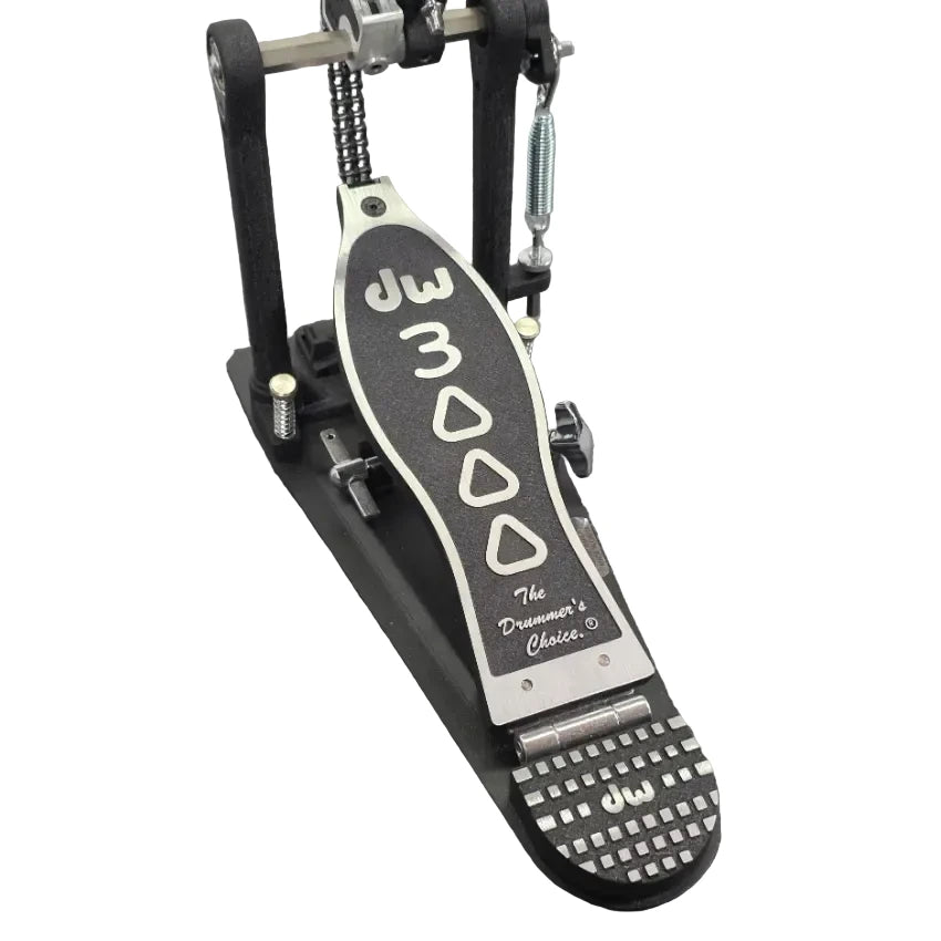 Used DW 3000 Single Bass Drum Pedal w/Soft Case - Excellent - Drum Center Of Portsmouth