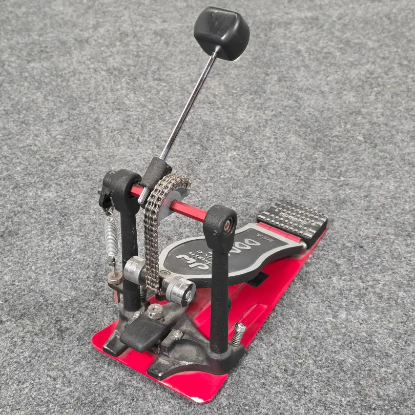 Used DW 5000 Single Bass Drum Pedal - Fair - Drum Center Of Portsmouth