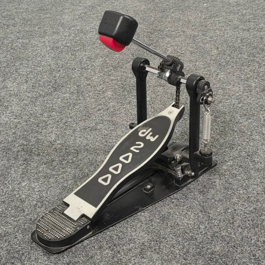 Used DW 2000 Series Single Bass Drum Pedal - Good - Drum Center Of Portsmouth