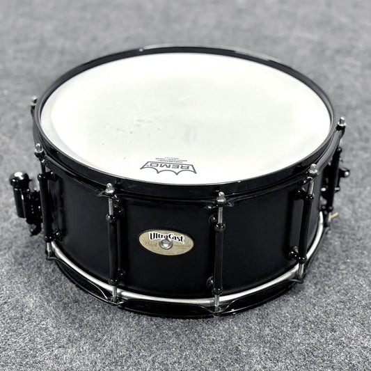 Used Pearl Ultracast Snare Drum 14x6.5 - Very Good - Drum Center Of Portsmouth