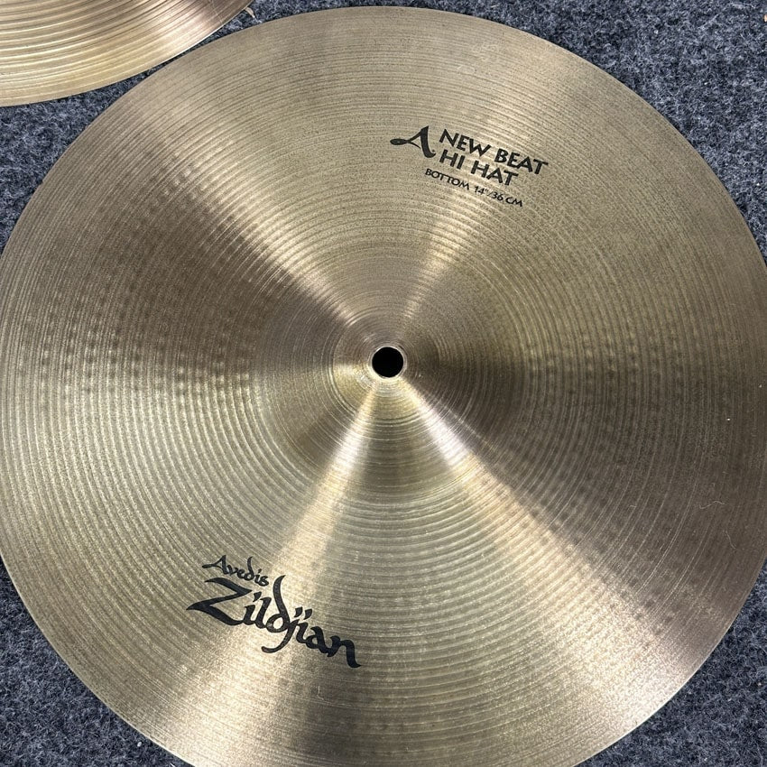 Used Zildjian A New Beat Hi Hat Cymbals 14" - Very Good - Drum Center Of Portsmouth