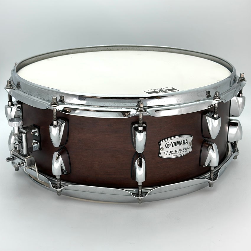 Used Yamaha Tour Custom Maple Snare Drum 14x5.5 Chocolate Satin - Very Good - Drum Center Of Portsmouth