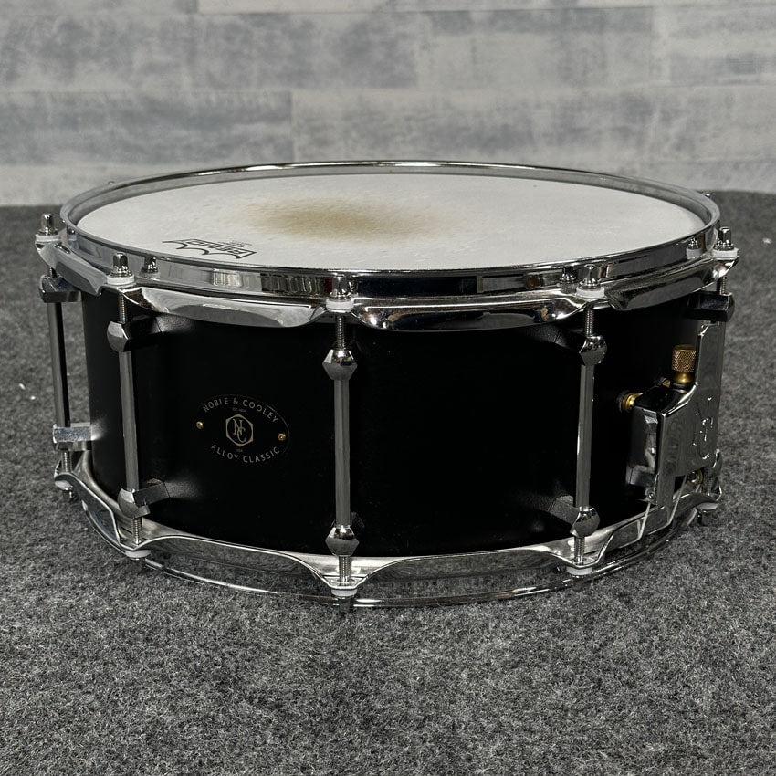 Used Noble & Cooley Alloy Classic Snare Drum 14x6 Black w/Chrome Hardware - Good - Drum Center Of Portsmouth