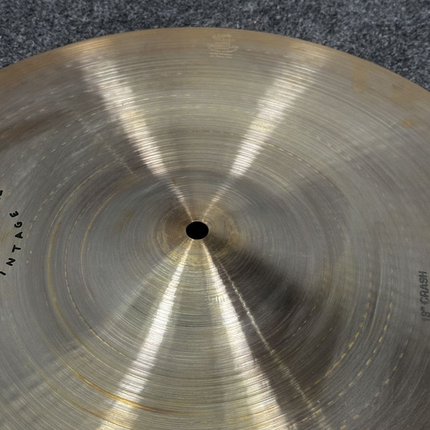 Used Zildjian A. Zildjian & Cie Crash Cymbal 18" 1199 grams - Excellent - Drum Center Of Portsmouth
