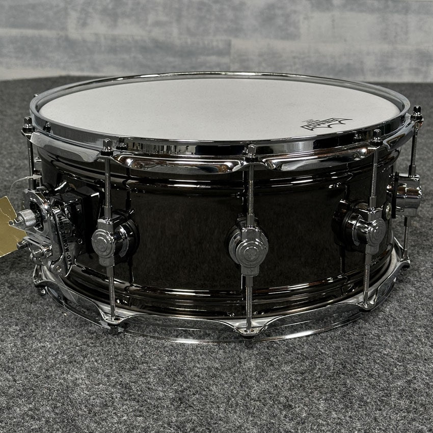 Used DW Design Black Nickel Over Brass Snare Drum 14x6.5 - Very Good - Drum Center Of Portsmouth