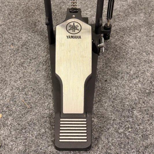 Used Yamaha 9000 Chain Drive Single Bass Drum Pedal w/Case - Excellent - Drum Center Of Portsmouth