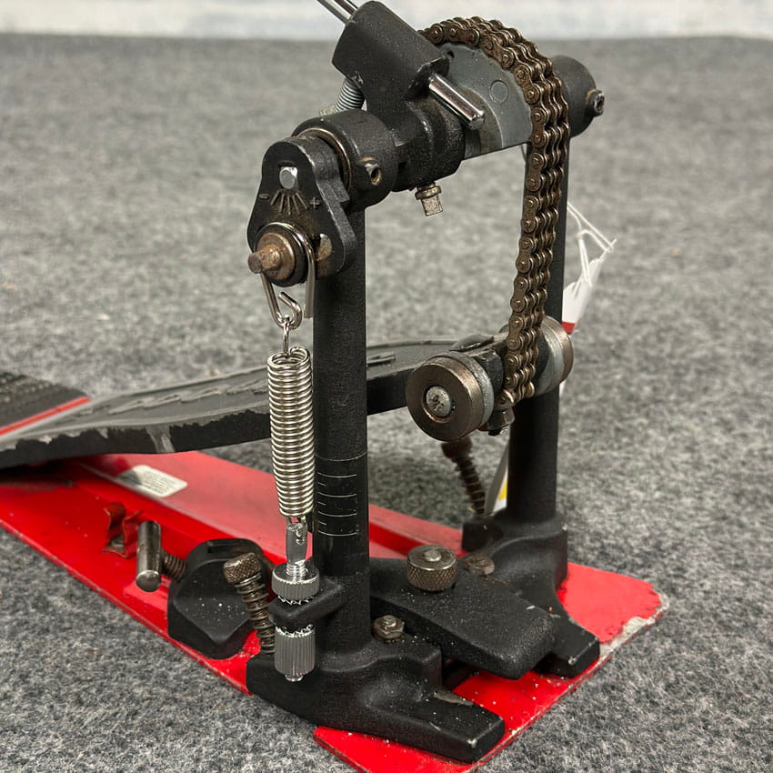 Used DW 5000 Double Chain Single Bass Drum Pedal - Fair - Drum Center Of Portsmouth
