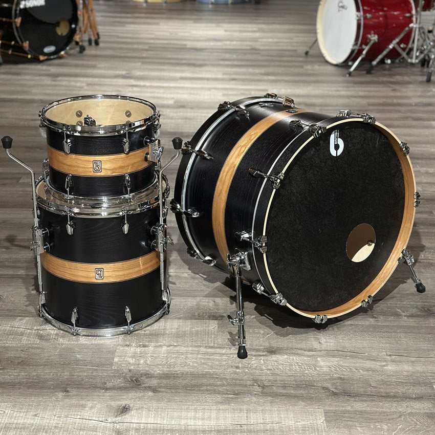 British Drum Co Legend Ultra 3pc Club Drum Set Donington DEMO MODEL - Drum Center Of Portsmouth