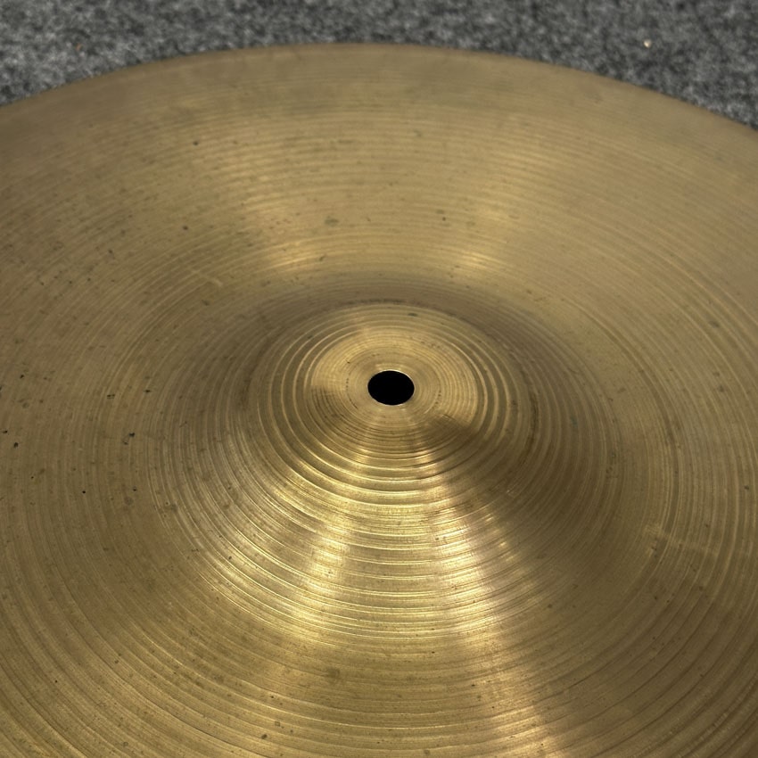 Used Vintage Zildjian A Crash Cymbal 18" 1640 grams - Good - Drum Center Of Portsmouth