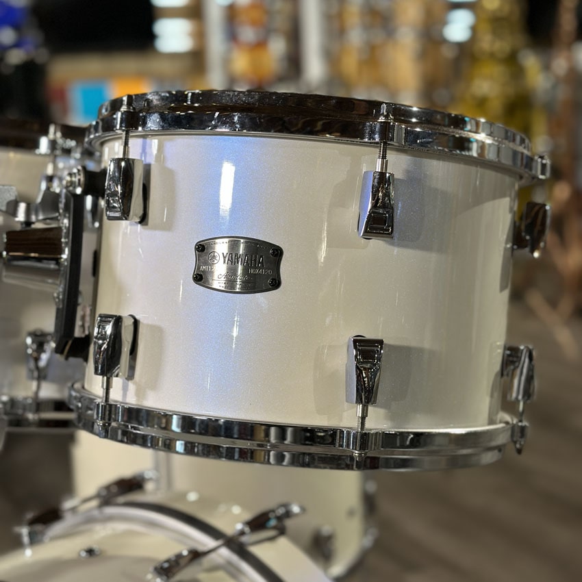 Used Yamaha Absolute Hybrid Maple 5pc Drum Set Polar White - Excellent - Drum Center Of Portsmouth