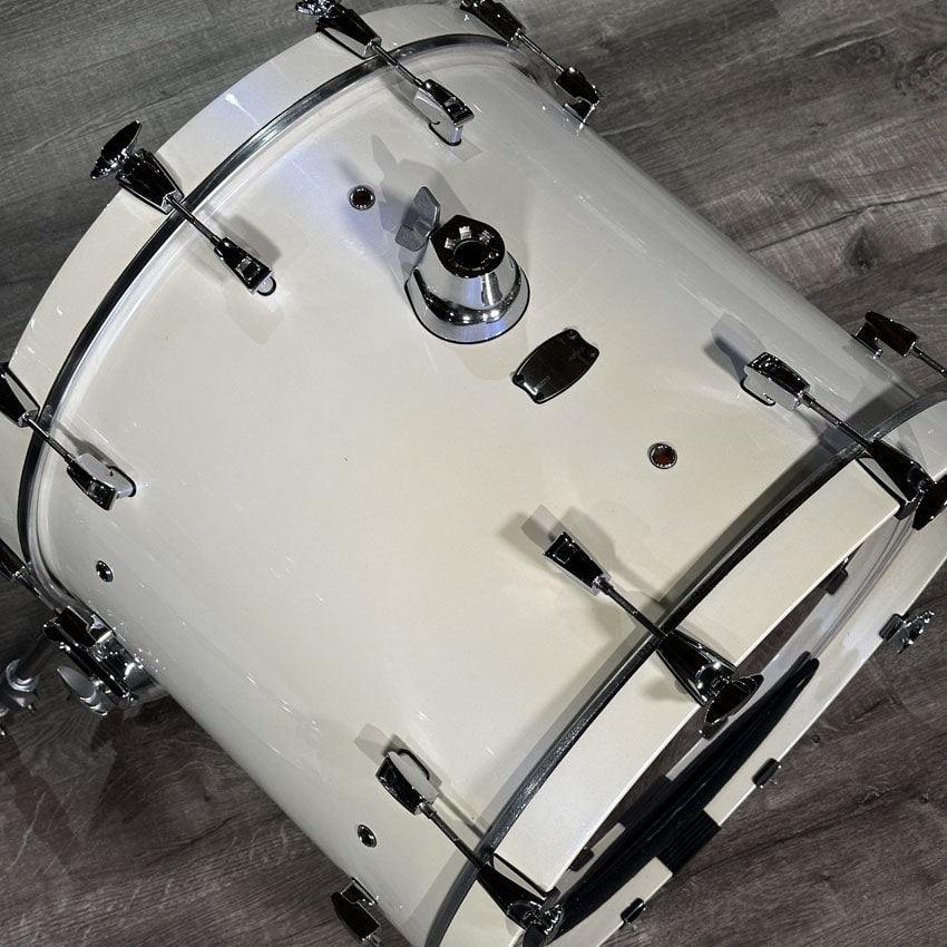 Used Yamaha Absolute Hybrid Maple 5pc Drum Set Polar White - Excellent - Drum Center Of Portsmouth