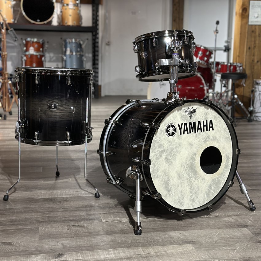 Used Yamaha Live Custom Oak 3pc Drumset Black Shadow Sunburst - Very Good - Drum Center Of Portsmouth