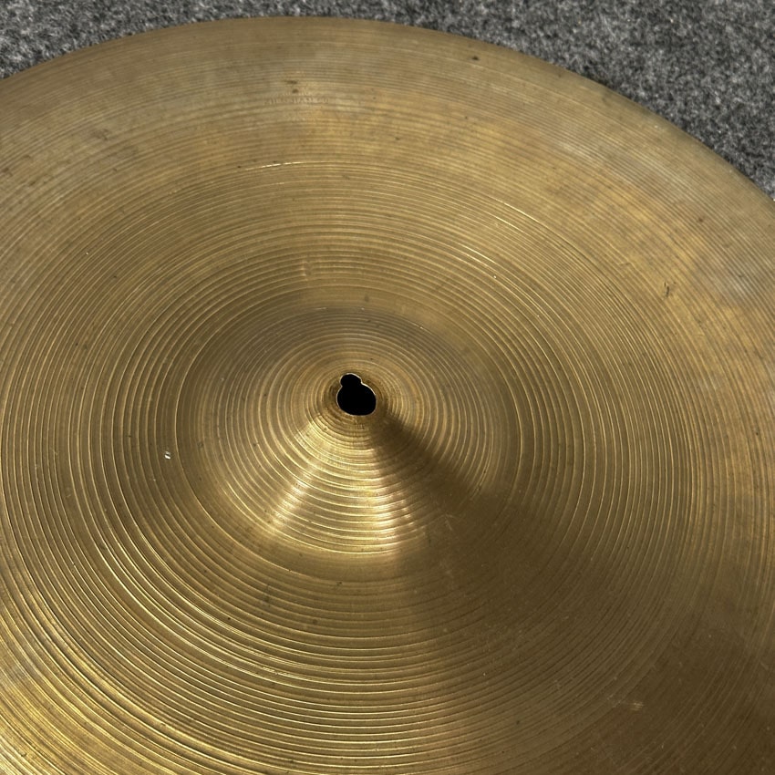 Used Vintage Zildjian A Crash Cymbal 17" 1260 grams - Fair - Drum Center Of Portsmouth