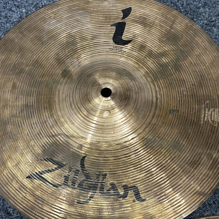 Used Zildjian I Family Hi Hat Cymbals 13" - Fair - Drum Center Of Portsmouth