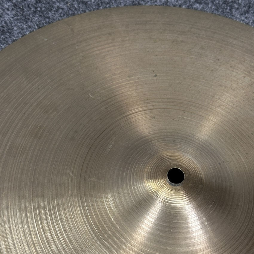 Used Zildjian Vintage A Hollow Logo Crash Cymbal 16" 988 grams - Good - Drum Center Of Portsmouth