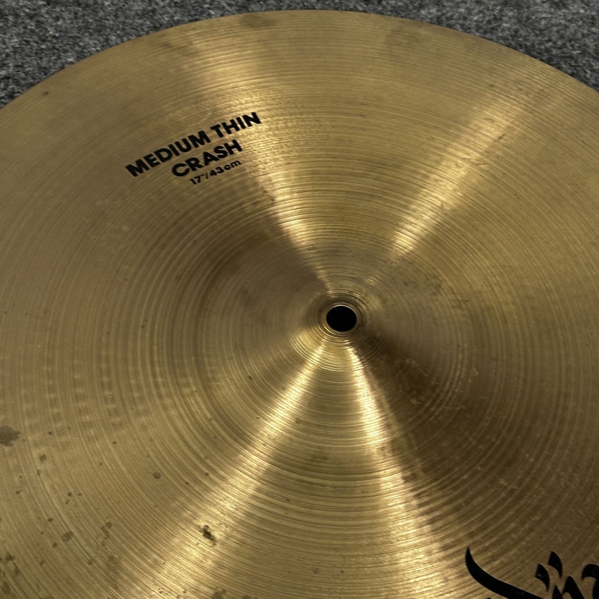 Used Zildjian A Medium Thin Crash Cymbal 17" - Very Good - Drum Center Of Portsmouth