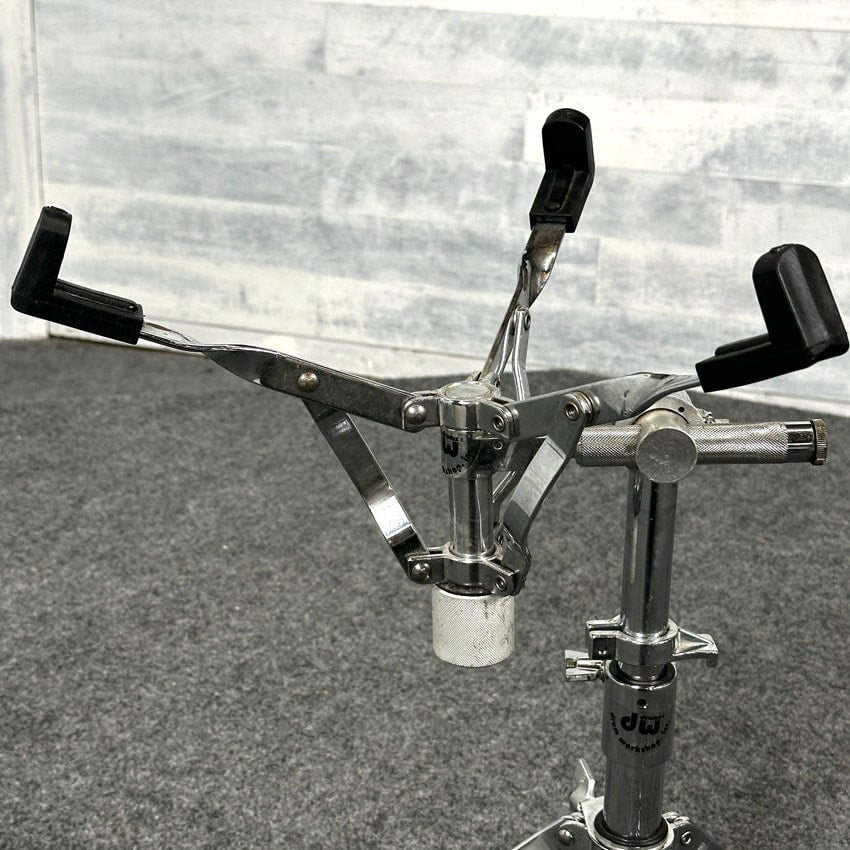 Used DW Single Braced Snare Drum Stand w/Boom Arm - Good - Drum Center Of Portsmouth