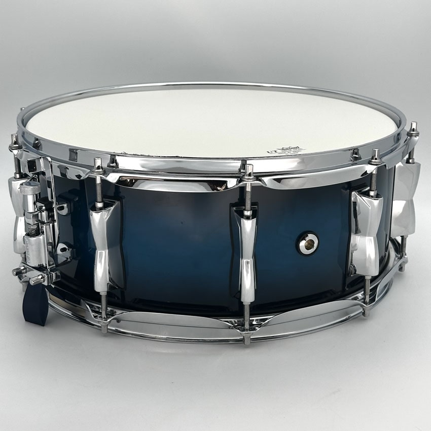 Used Yamaha Stage Custom Birch Snare Drum 14x5.5 Deep Blue Sunburst - Excellent - Drum Center Of Portsmouth