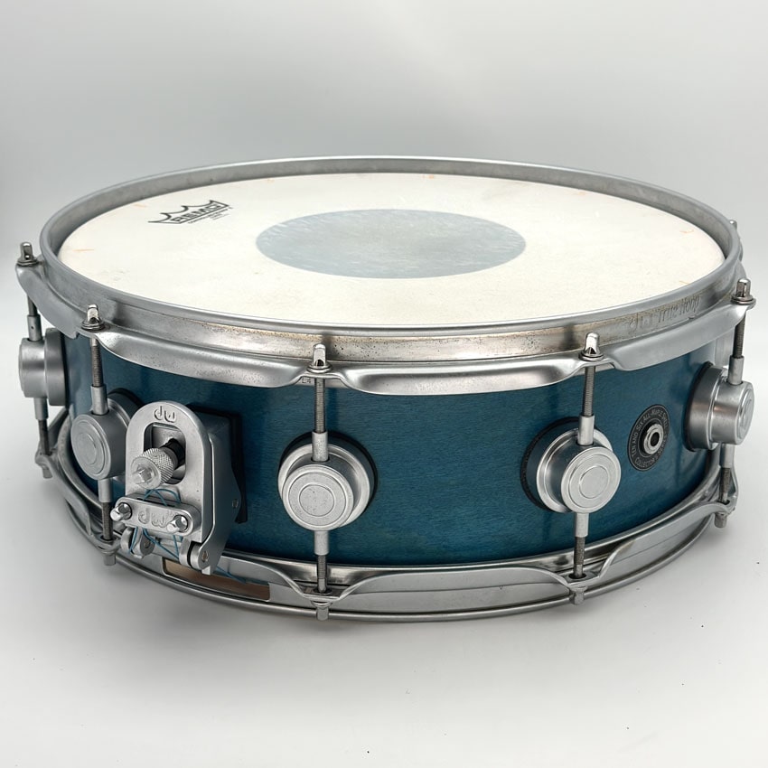 Used DW Collectors Maple Snare Drum Blue Satin 14x5.5 w/Satin Chrome Hw - Good - Drum Center Of Portsmouth