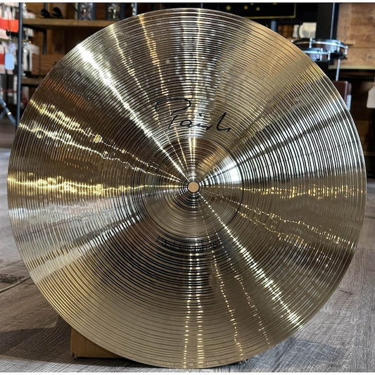 Used Paiste Signature Fast Crash Cymbal 18" - Drum Center Of Portsmouth