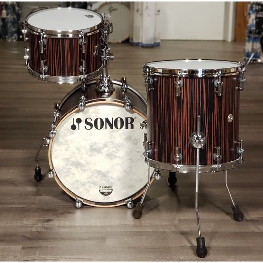 Sonor SQ2 3pc Medium Maple Drum Set w/Tom Arm Ebony Semigloss