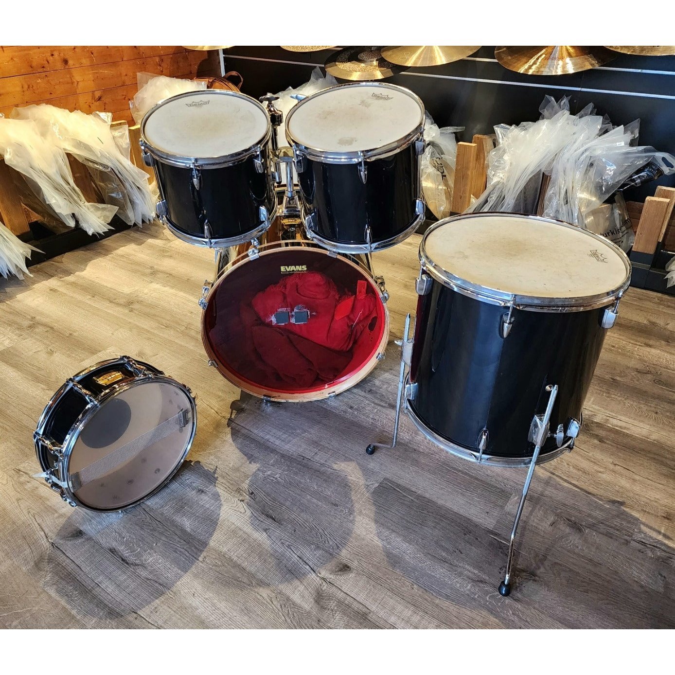 Used Yamaha YD 5pc Drum Set Piano Black