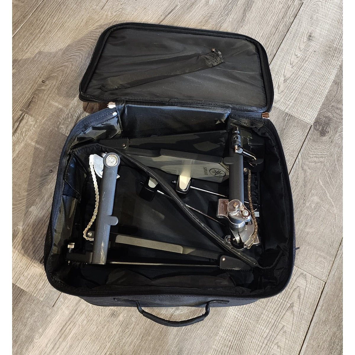 Used Yamaha 9500 Chain Drive Double Bass Drum Pedal w/Bag