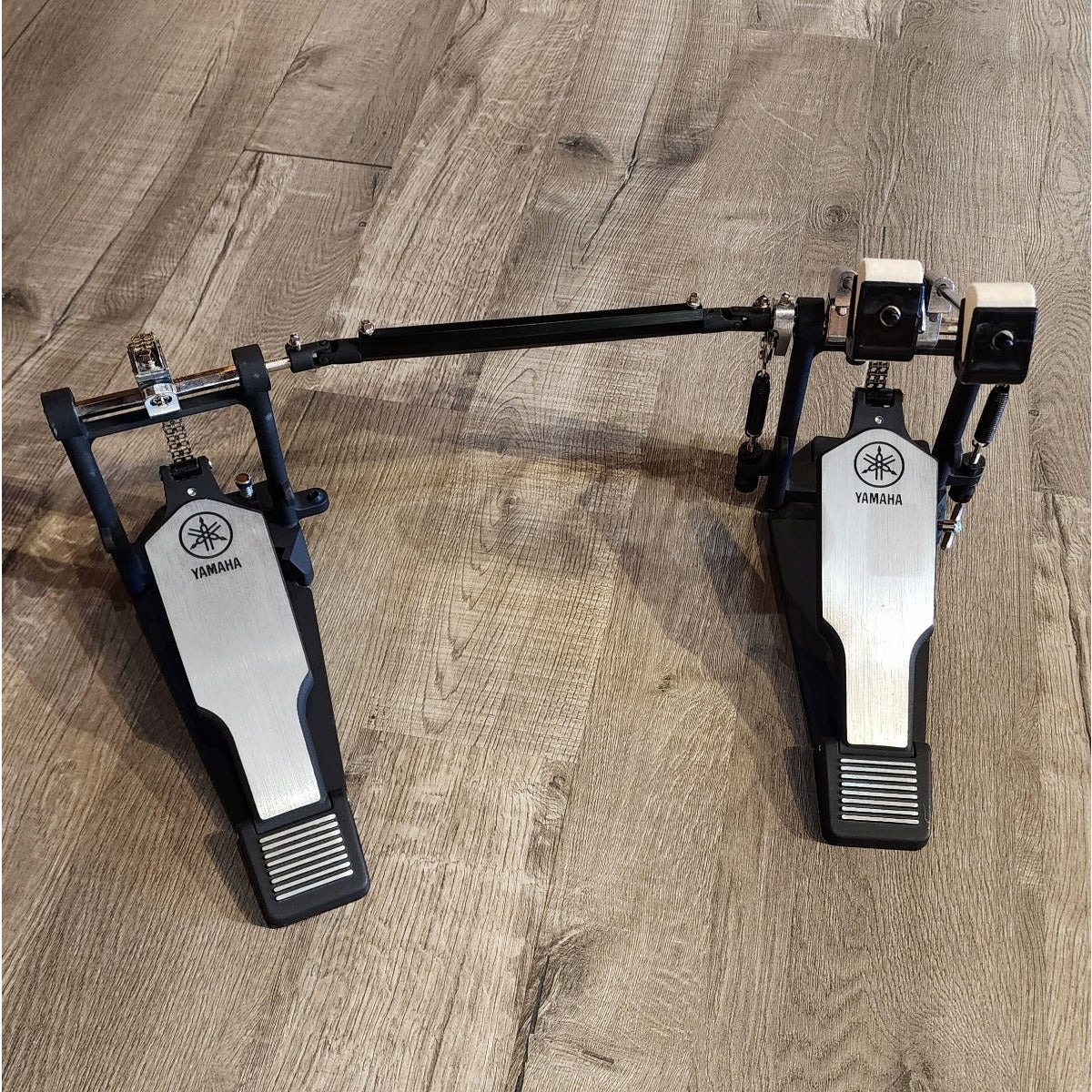 Used Yamaha 9500 Chain Drive Double Bass Drum Pedal w/Bag