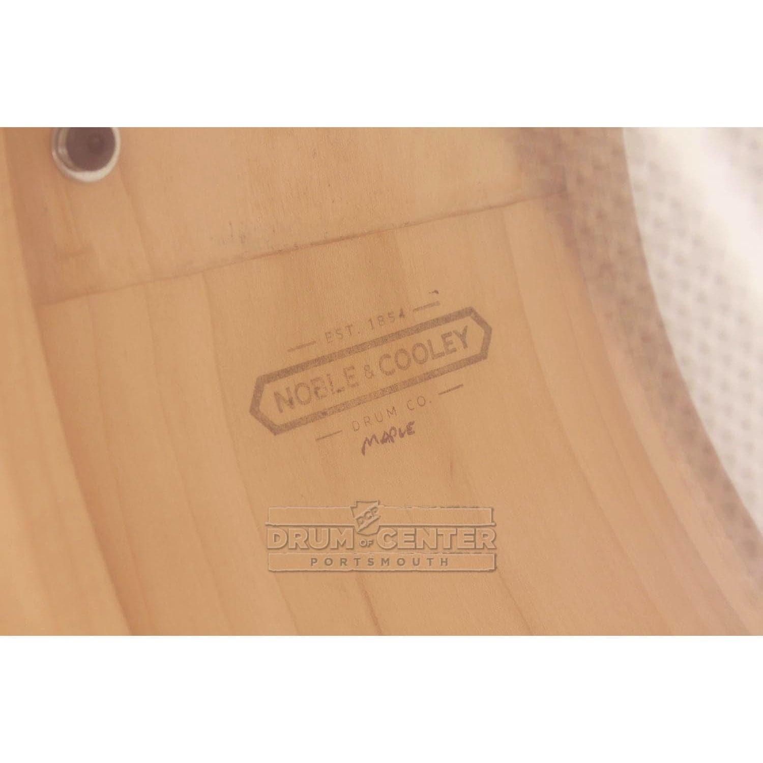 Noble & Cooley Solid Shell Classic Maple Snare Drum 14x7 Natural Oil