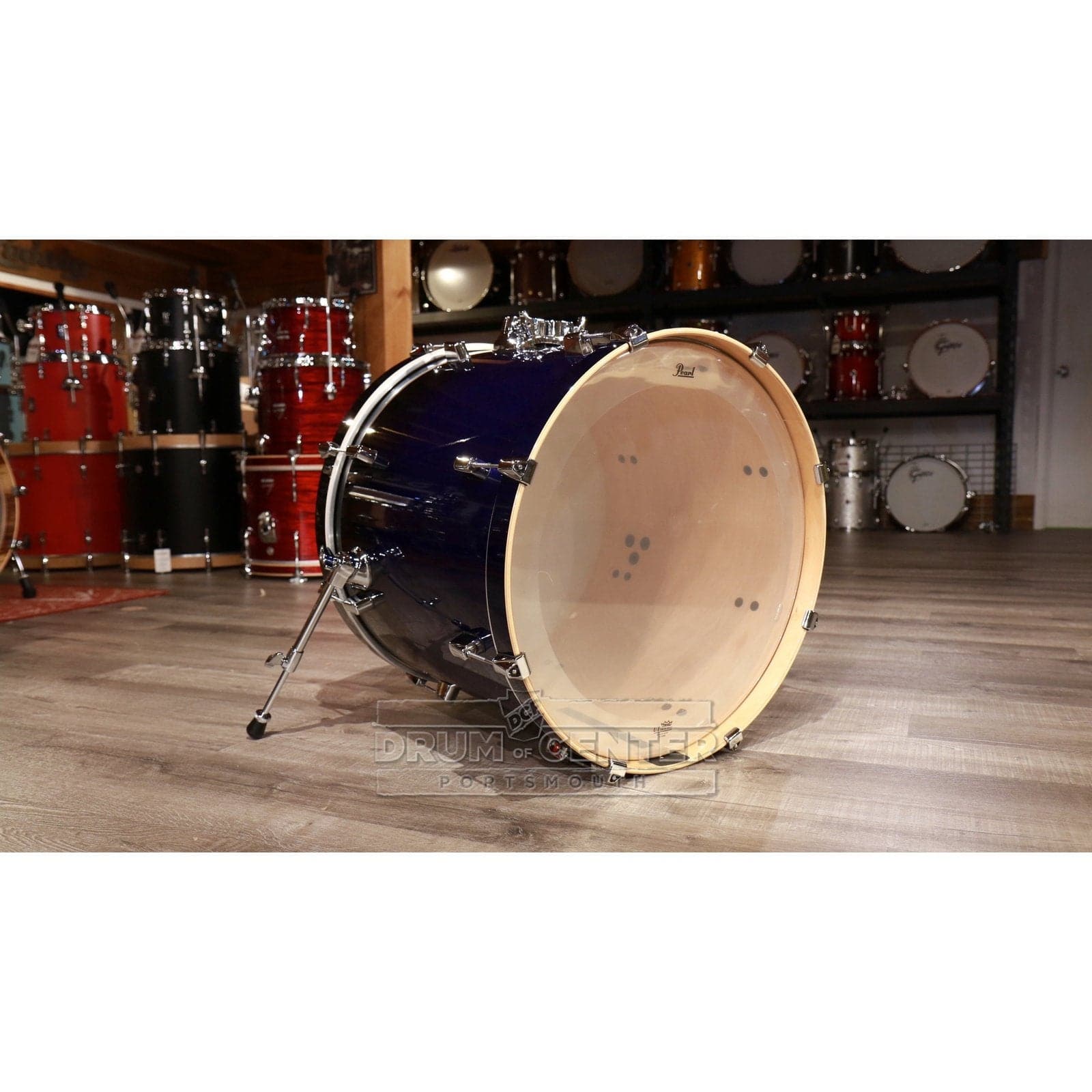 Pearl Decade Maple 20x16 Bass Drum With Mount - Kobalt Blue Fade