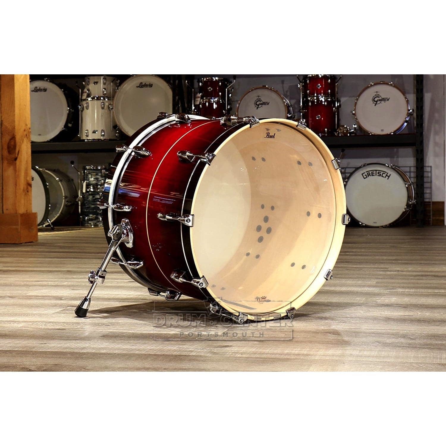 Pearl Masters Maple Complete 22x16 Bass Drum - Natural Banded Redburst