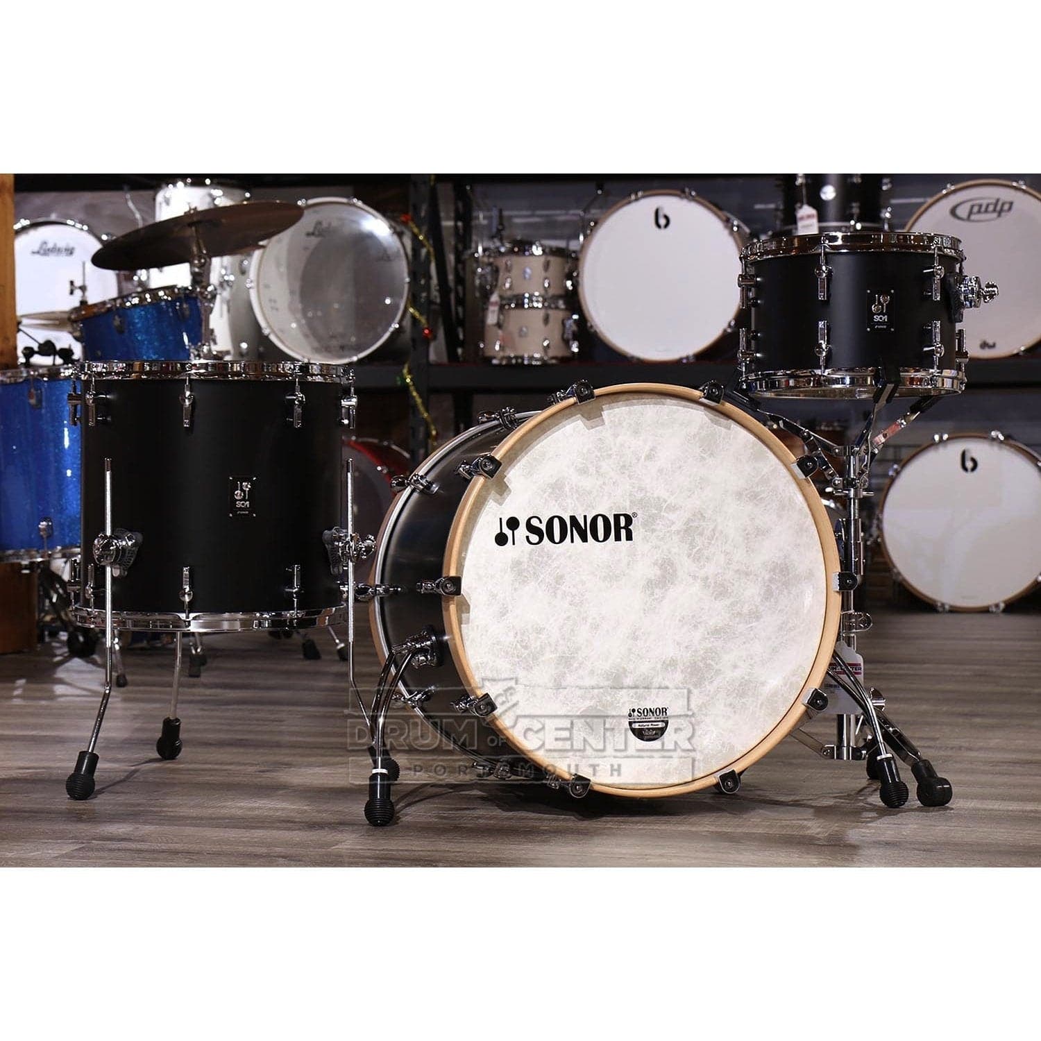 Sonor SQ1 3pc Drum Set 22/12/16 Black w/ Natural Hoops